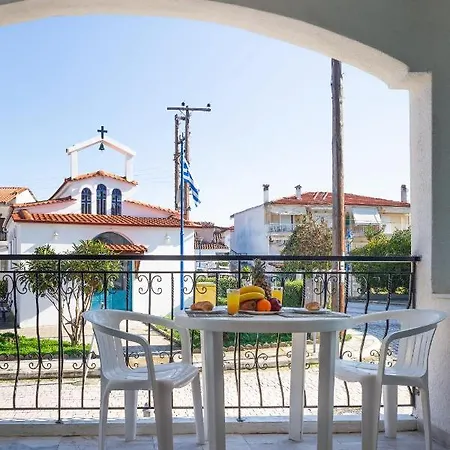 Azzurro Apart-hotel 3*